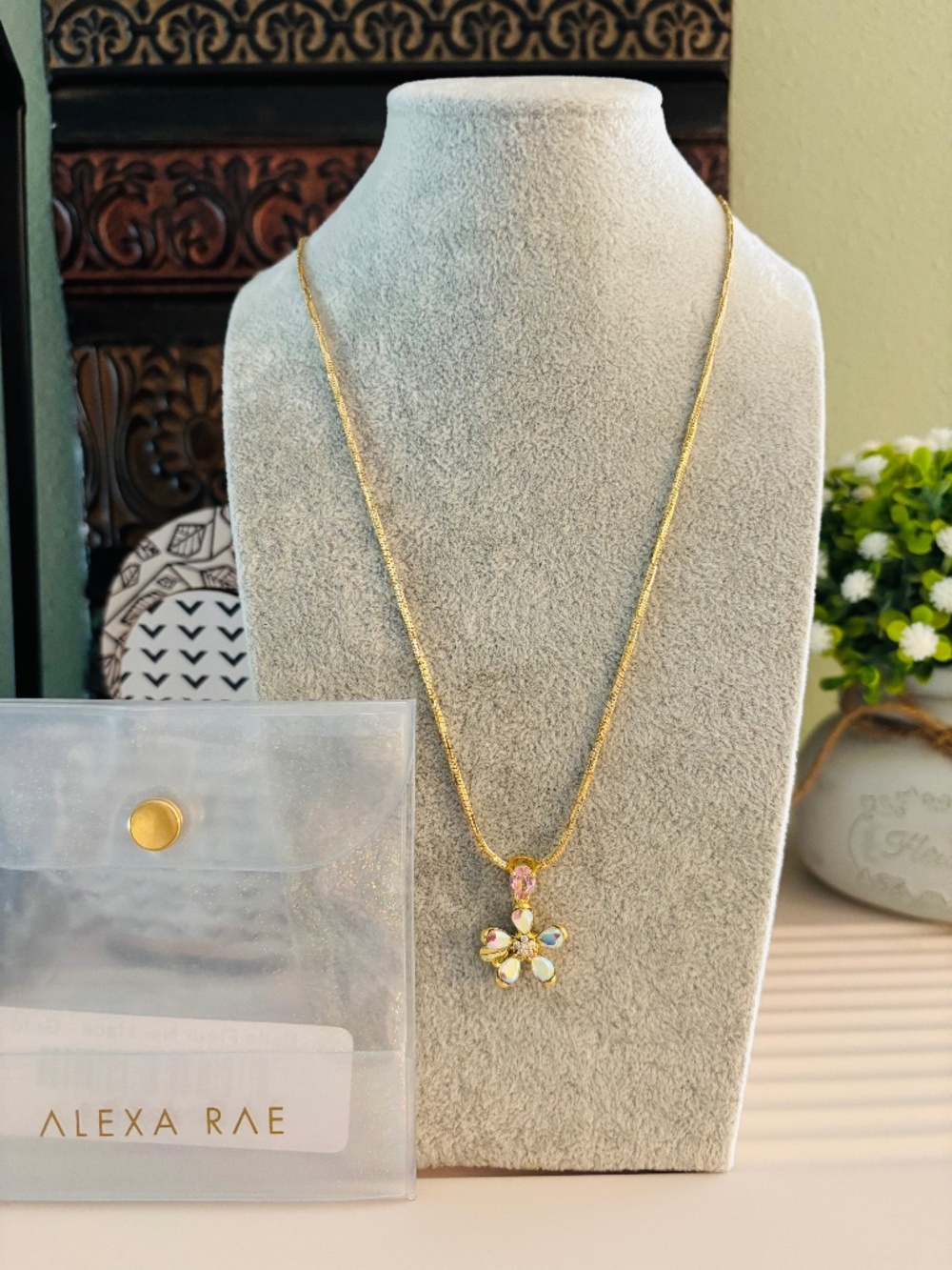 Bar by Alexa Rae Belle Fleur Necklace - Gold